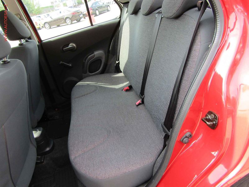 Nissan Micra (2006) 1.2i, 1.maj,ČR, AC - fotka 10 z 16