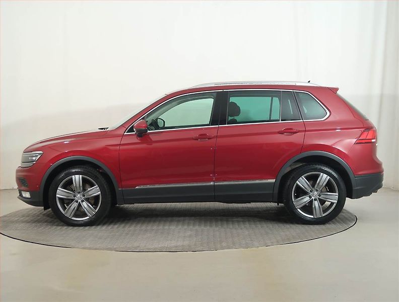 Volkswagen Tiguan (2016) 2.0 TSI, 4X4, Automat - fotka 3 z 16