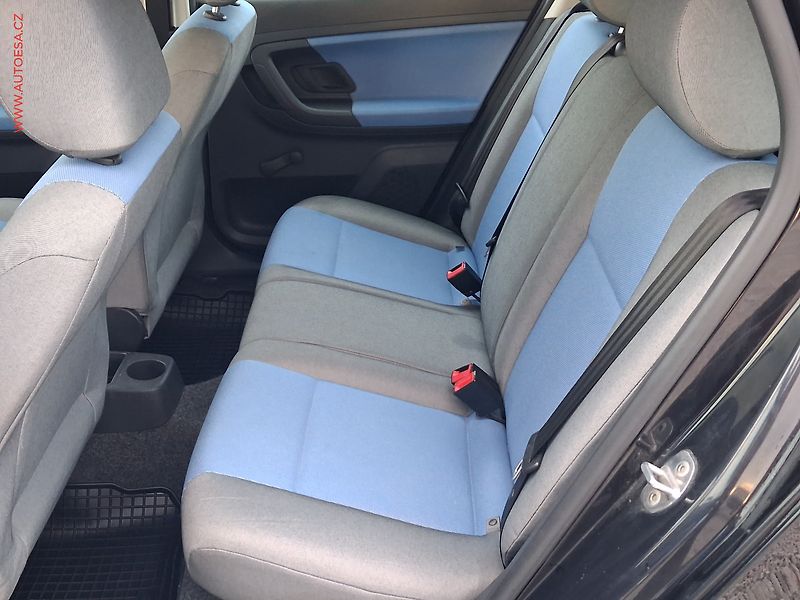 Škoda Fabia (2008) 1.2i, ČR, AC - fotka 10 z 13