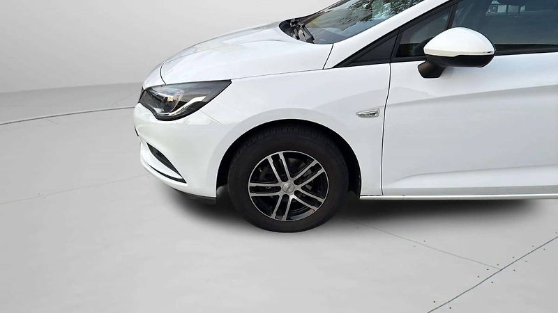 Opel Astra Edition HB 1.4i MT6 (74kW/100k - fotka 21 z 24