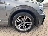 Volkswagen Tiguan (2020) R-LINE 1,5 TSI 110 KW 1. MAJ - náhled 17