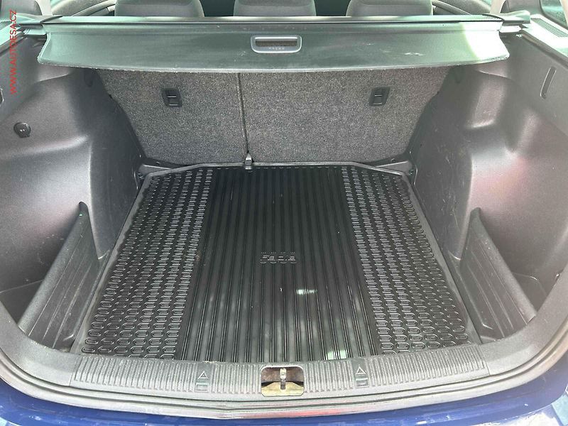 Škoda Fabia (2012) 1. 2 TSi, 2.maj,ČR, Ambition - fotka 7 z 15