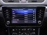 Škoda Superb 2,0 TDI 110kW SportLine Combi - náhled 24