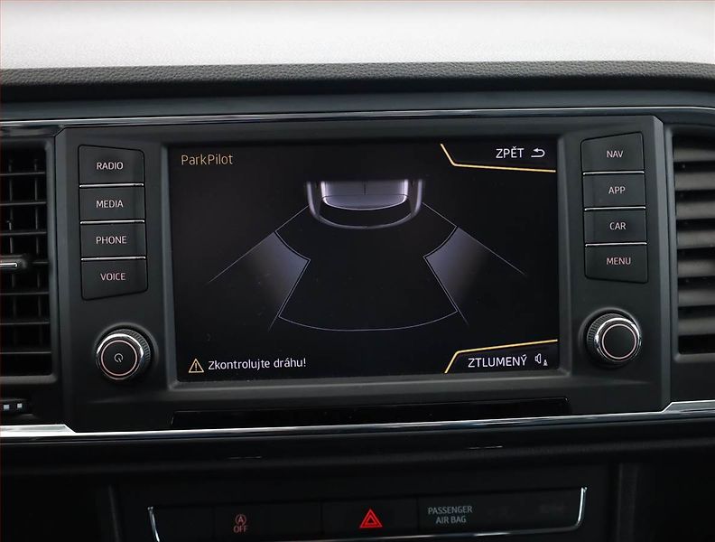 Seat Ateca (2016) 1.0 TSI, Serv.kniha, Navi - fotka 17 z 21
