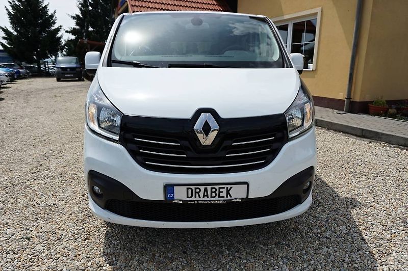Renault Trafic (2018) PASSANGER 1,6 DCI 92 kW - fotka 9 z 31