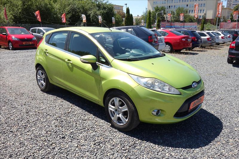 Ford Fiesta 1,2 i, ČR, KLIMATIZACE. - fotka 1 z 4