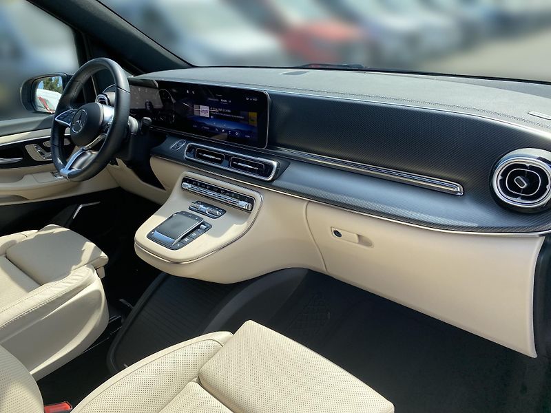 Mercedes-Benz Třídy V V 300d/XL 4M AMG AVANTGARDE - fotka 20 z 28