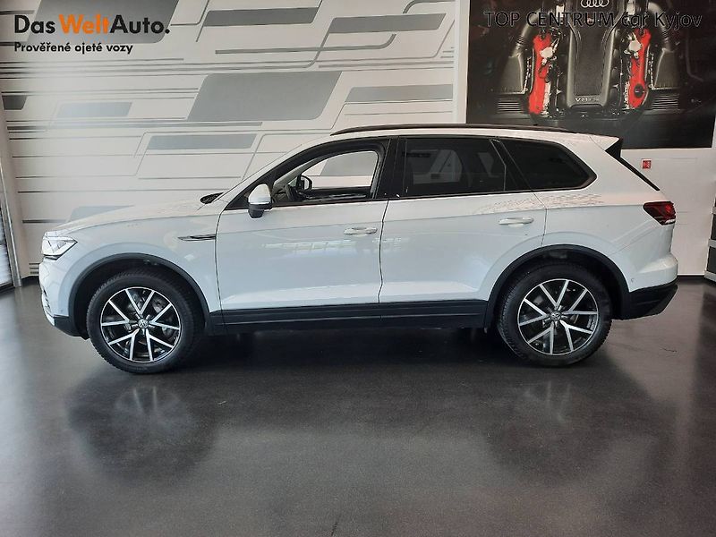 Volkswagen Touareg (2020) 3.0 TDI 4Motion (170kW/231k) T - fotka 3 z 27