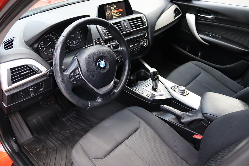 BMW Řada 1 116D STEPTRONIC F20 85kW - fotka 21 z 50