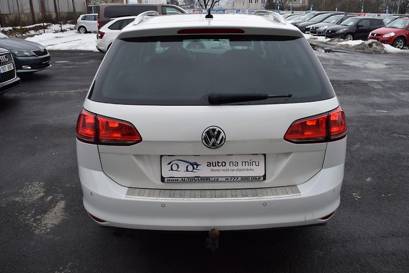 Volkswagen Golf Variant (2016) 1.4TSI 92kw CLBMT BMT PAN TAŽ - fotka 9 z 49