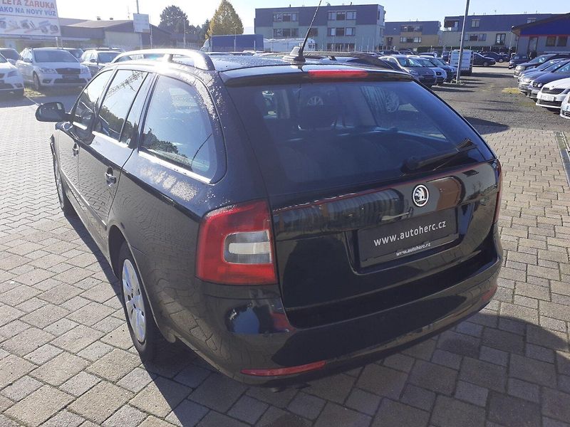 Škoda Octavia (2012) KOMBI 1.4 TSI - fotka 5 z 38