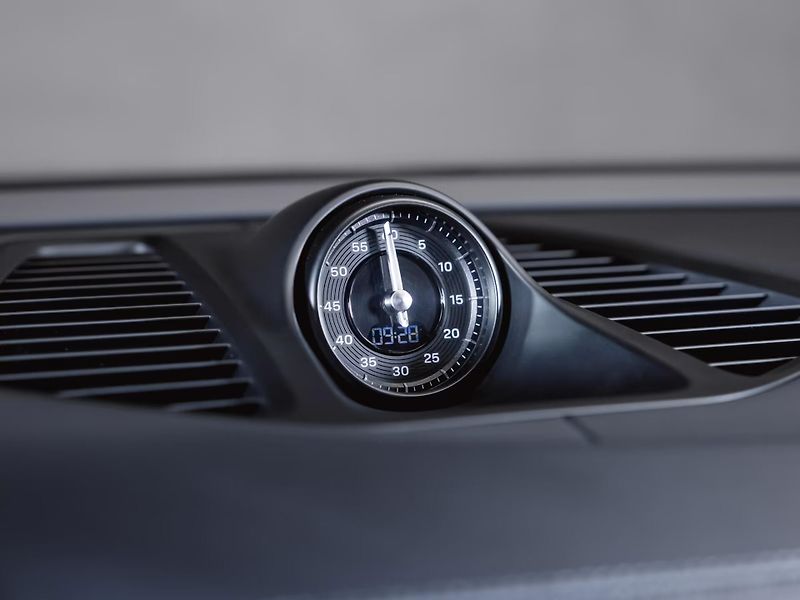 Porsche Macan 4S InnoDrive PASM 360 Venti - fotka 15 z 21