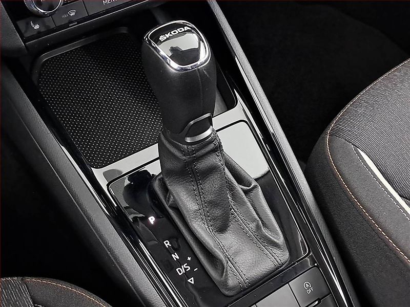 Škoda Scala (2019) Style 1.0 TSI, Automat, ČR - fotka 13 z 18