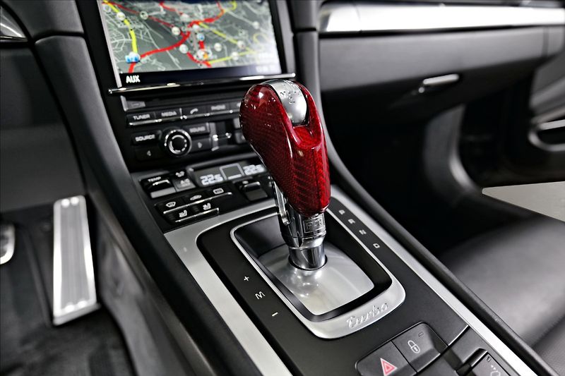 Porsche 911 Turbo / BURMESTER /CHL.SED - fotka 20 z 25