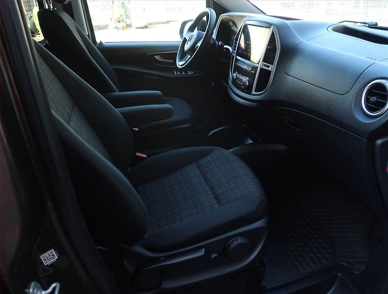 Mercedes-Benz Vito (2017) 119 CDI 4x4, Bus, 8Míst, ČR - fotka 9 z 21