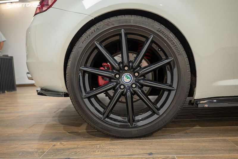 Alfa Romeo Brera SkyView 2.4 JTDm 154 kW - fotka 28 z 29