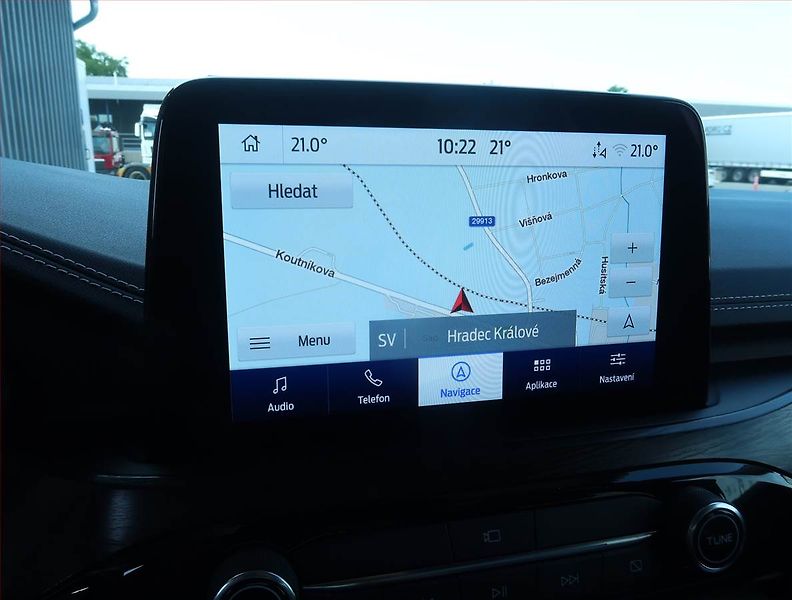 Ford Kuga (2023) Vignale 2.5 Hybrid - fotka 20 z 27