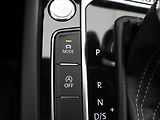 Volkswagen Arteon 2,0 TSI 206kW DSG 4M R-Line - náhled 28