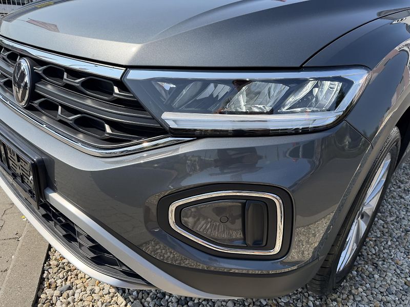 Volkswagen T-Roc 1,5 TSi/110kW LIFE - DSG,TZ,.. - fotka 61 z 64