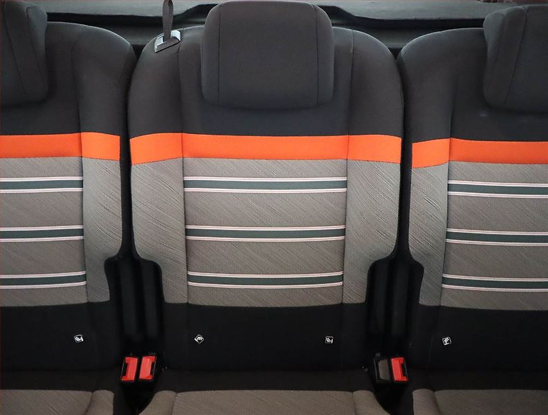 Citroën Berlingo (2019) Feel 1.5 BlueHDi, 5Míst, ČR - fotka 10 z 20