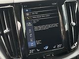 Volvo XC60 B4 AWD R-Design H&K, TZ - náhled 23