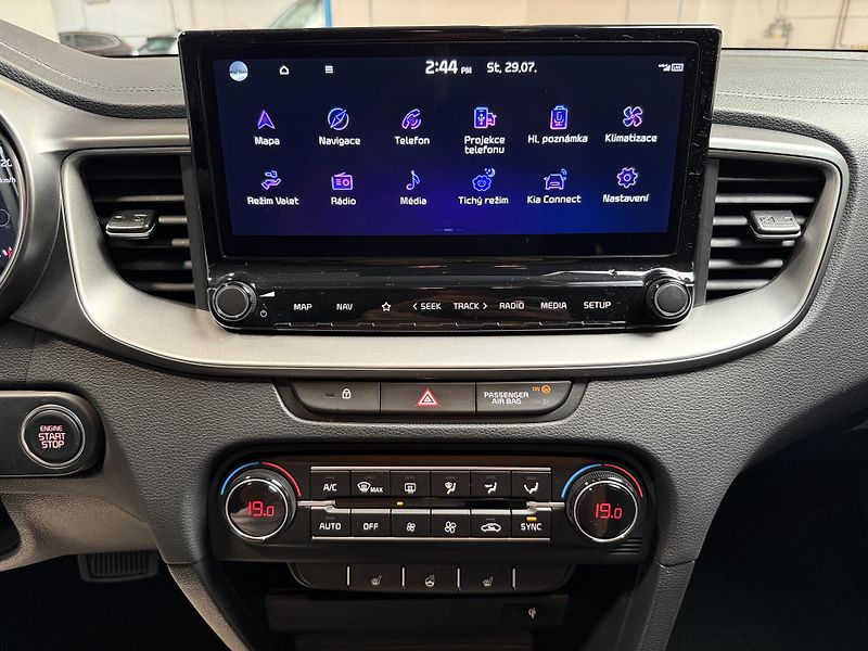 Kia Ceed 1.5 T-GDI 103kW Top SW DCT - fotka 7 z 12