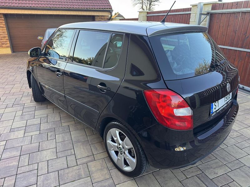 Škoda Fabia 1.4i 63KW ELEGANCE - fotka 5 z 20