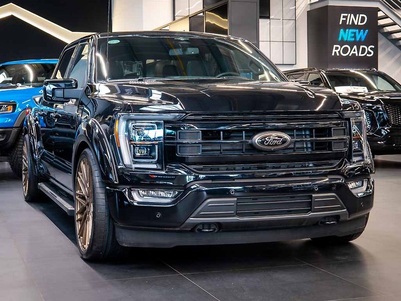 Ford F-150 (2024) 5.0 V8 Lariat, Lowered Edition - fotka 9 z 39