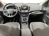 Ford Kuga (2018) 2.0 TDCi AWD, Titanium - náhled 8