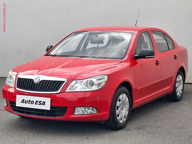 Škoda Octavia (2012) 1.4TSi, 1.maj,ČR, servis - fotka 3 z 15