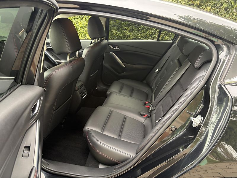 Mazda 6 2.0 Sports-Line - fotka 22 z 33