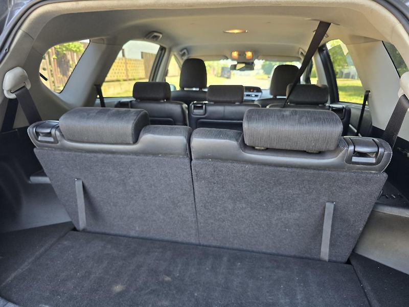 Toyota Prius (2018) Toyota Prius plus 2018 Hybrid  - fotka 8 z 18