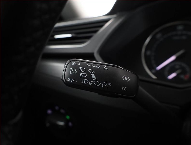 Škoda Superb (2017) Style 2.0 TDI, Automat, Kůže - fotka 17 z 19