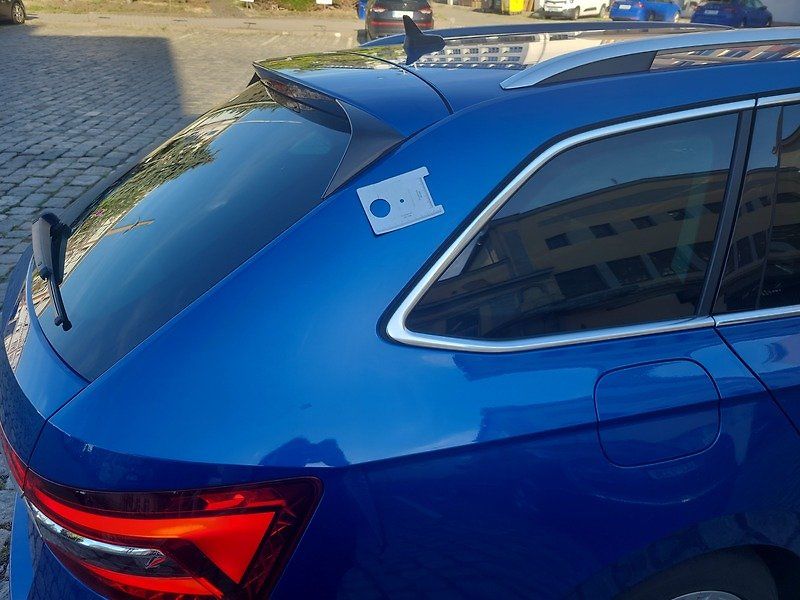 Škoda Superb Combi 2.0 TDI DSG - fotka 60 z 69