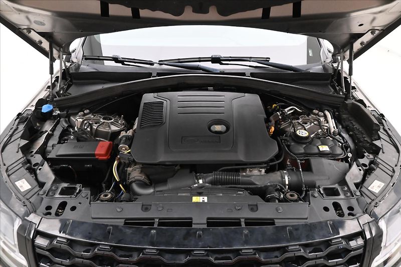 Land Rover Range Rover Velar 2,0 D200 150 kW R-Dynamic AWD - fotka 9 z 30
