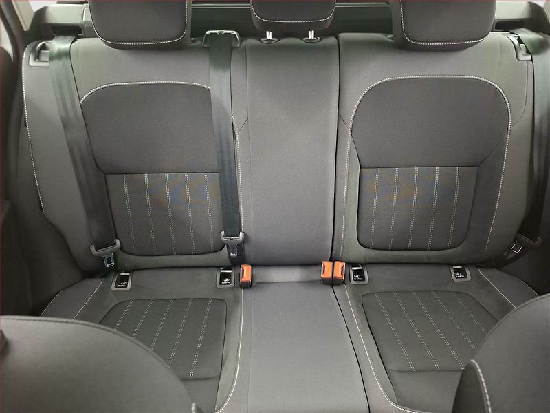 Škoda Fabia (2021) Style 1.0 TSI, Serv.kniha - fotka 10 z 16