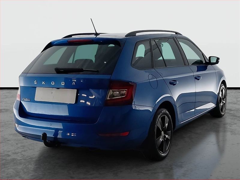 Škoda Fabia (2021) Style 1.0 TSI, Tempomat - fotka 5 z 17