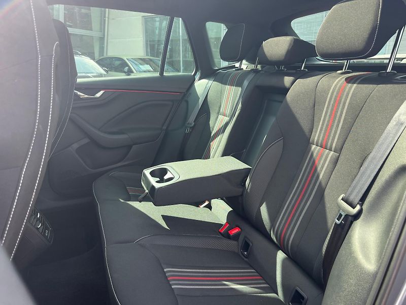 Škoda Kamiq Monte Carlo 1.5 TSI 110kw DSG - fotka 20 z 24