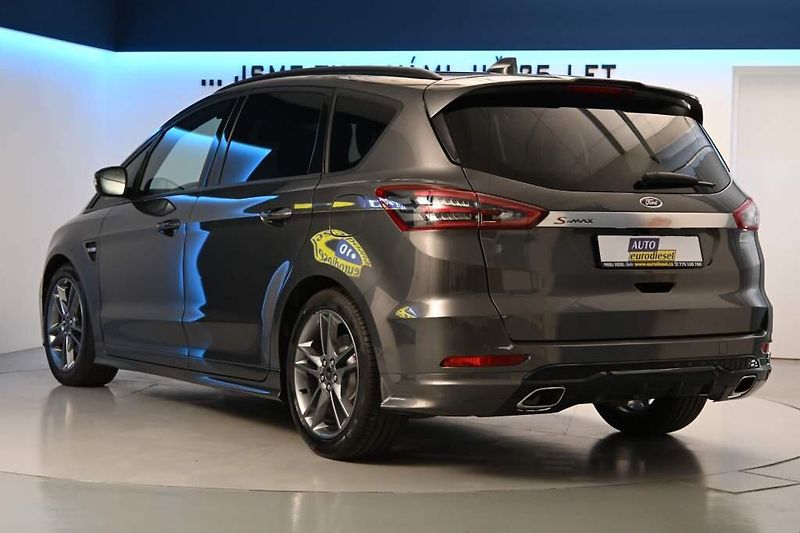Ford S-MAX (2022) 2.0 ST-LINE 140 KW LED SONY AC - fotka 7 z 39