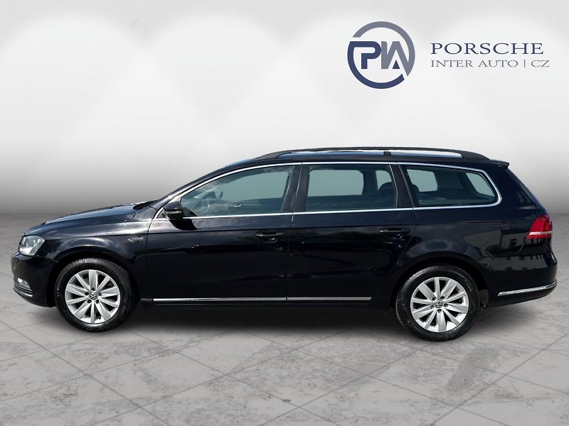 Volkswagen Passat 2,0 TDI Comfortline  103 kW - fotka 3 z 27