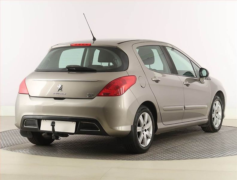 Peugeot 308 (2011) 1.6 HDi, Tempomat - fotka 5 z 18