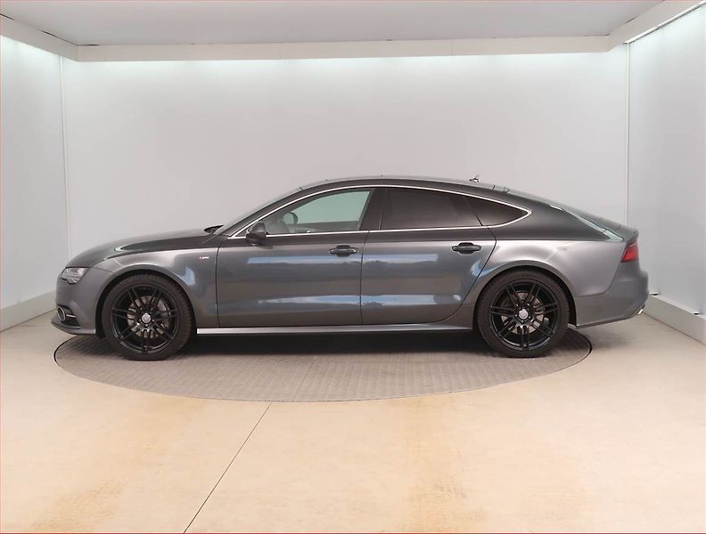 Audi A7 (2016) S-Line 3.0 TDI - fotka 3 z 18