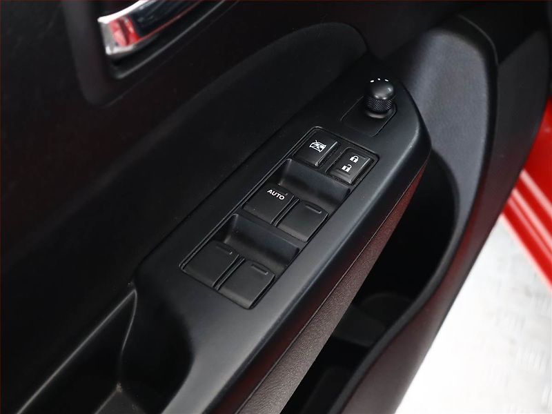 Suzuki Swift (2016) 1.2, 4X4, Tempomat - fotka 11 z 12