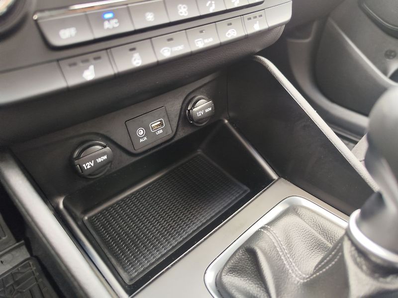 Hyundai Tucson 1.6 T.GDi/130kW Trikolor 4x4 - fotka 20 z 31