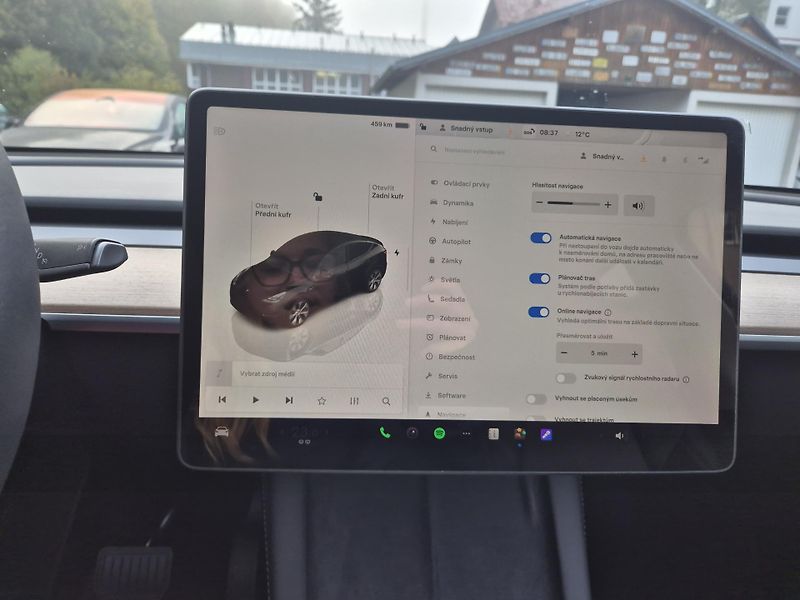 Tesla Model Y LONG RANGE DUAL MOTOR TZ 93,6% - fotka 28 z 48