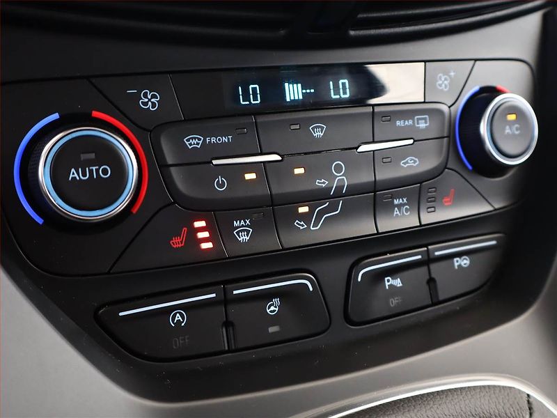 Ford Kuga (2019) 1.5 EcoBoost, ČR,1.maj - fotka 13 z 14
