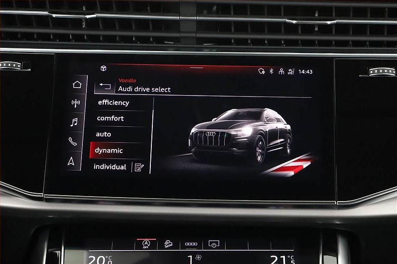 Audi Q8 (2023) 55 TFSI - fotka 14 z 20
