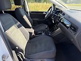 Volkswagen Touran 2.0 TDI HIGHLINE TAŽNÉ ROZVODY - náhled 34