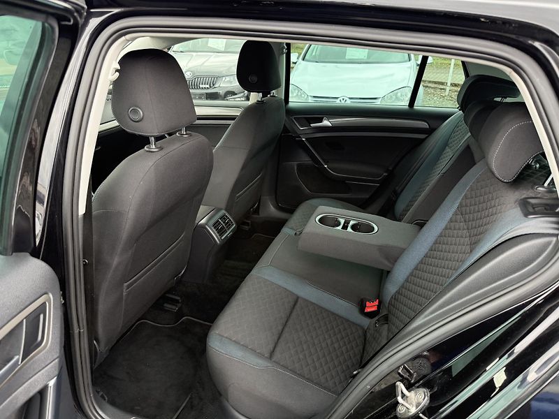 Volkswagen Golf (2019) 1.5 TSI DSG IQ DRIVE WEBASTO - fotka 9 z 13