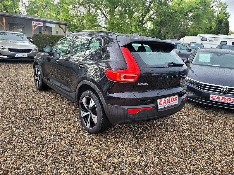 Volvo XC40 TWIN PLUS 408 PS,4X4,78KWh - fotka 5 z 50